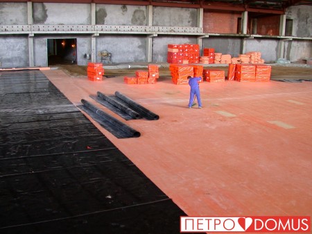 Гидроизоляция ледового поля геомембраной HDPE