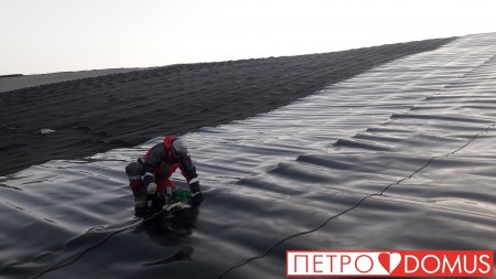 Сварка геомембраны HDPE водохранилище