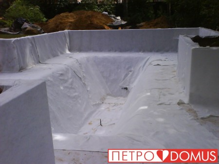 Монтаж водоёма из геомембраны HDPE