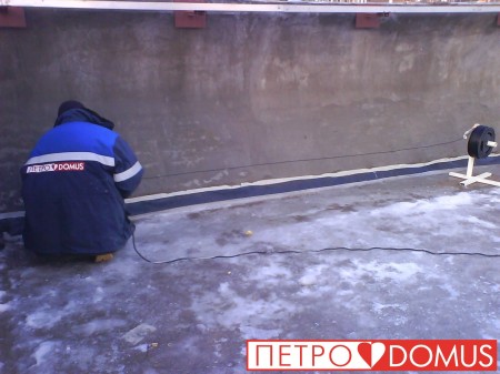 Сварка прутком гидрошпонки HDPE