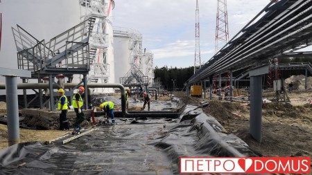 Гидроизоляция нефтяных терминалов геомембраной HDPE