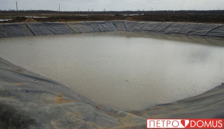 Наполнение и гидроиспытания готового пожарного водоёма из геомембраны HDPE